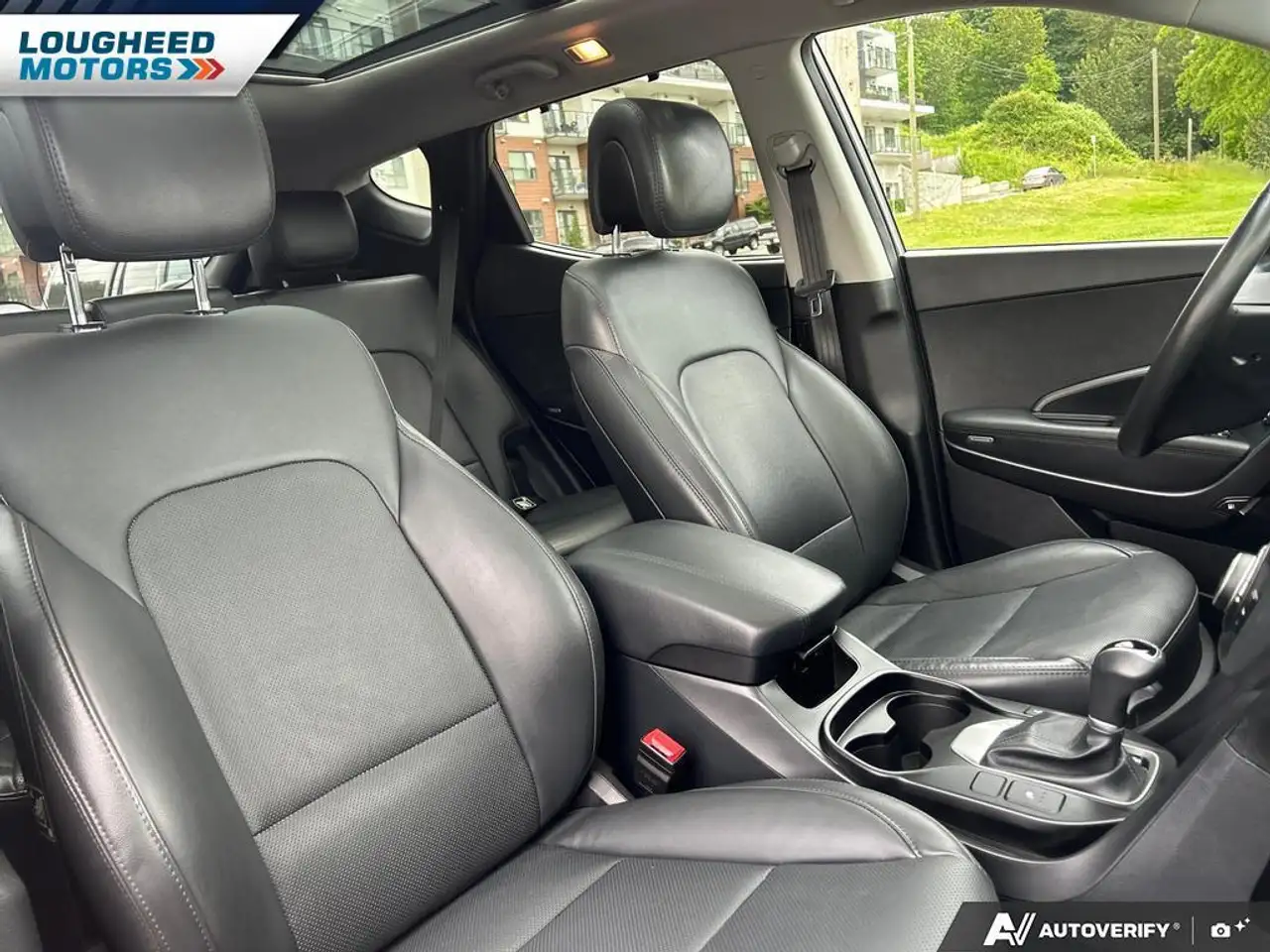 Hyundai SANTA FE снимка Hyundai SANTA FE