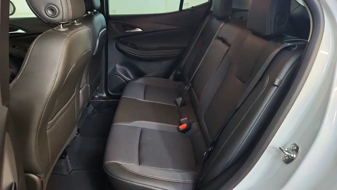 Buick Encore снимка Buick Encore