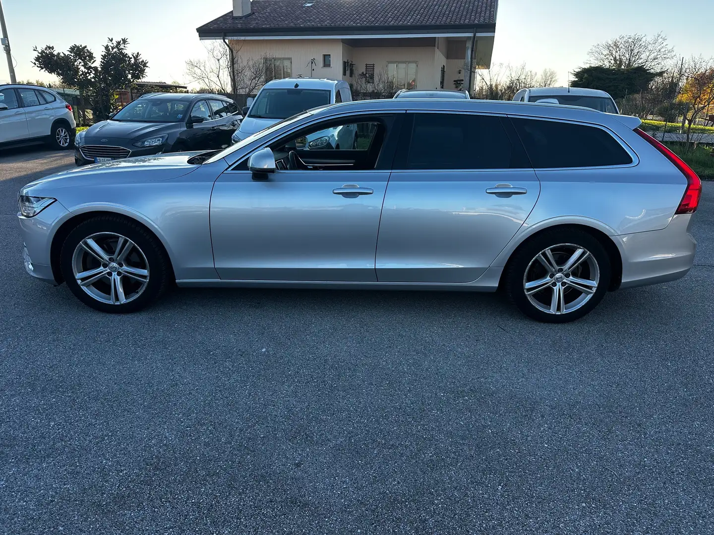 Volvo V90 V90 2016 2.0 d3 Momentum FP686SV Argento - 2