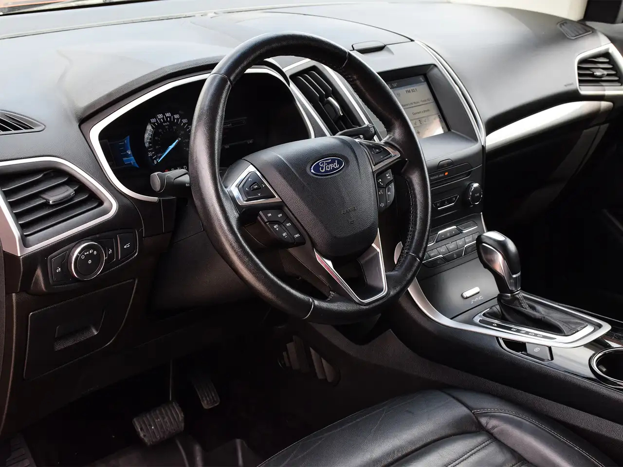 Ford Edge снимка Ford Edge