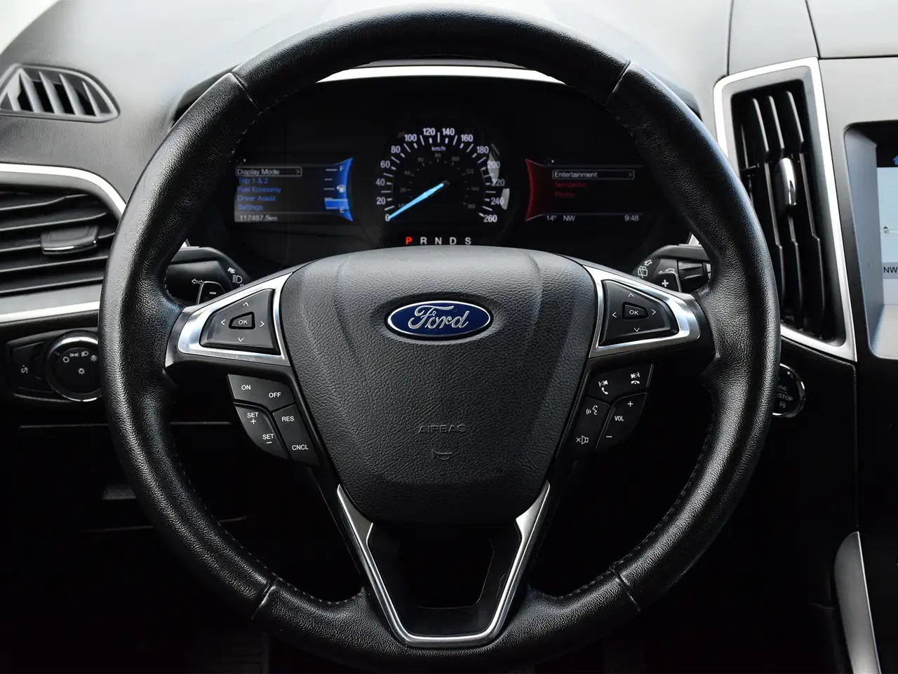 Ford Edge снимка Ford Edge