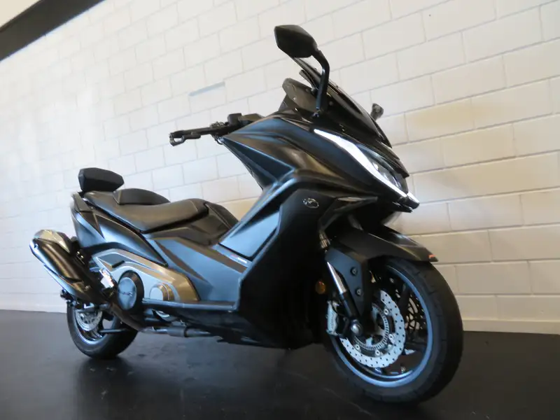 Kymco AK 550 - foto 8