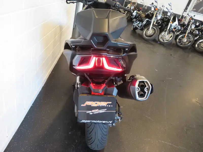 Kymco AK 550 - foto 4