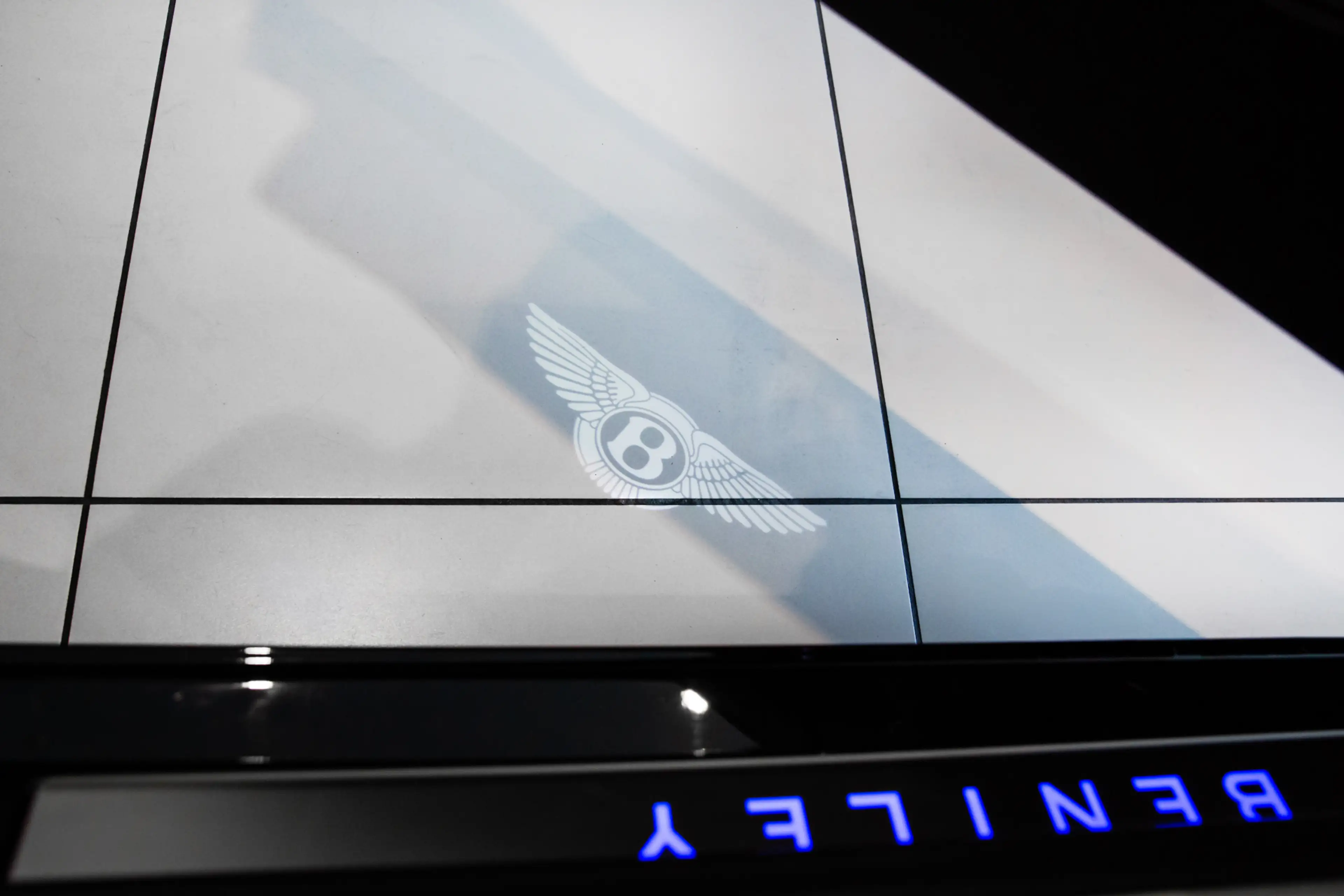 Bentley Continental GTC 4.0 V8 First Edition — photo 49