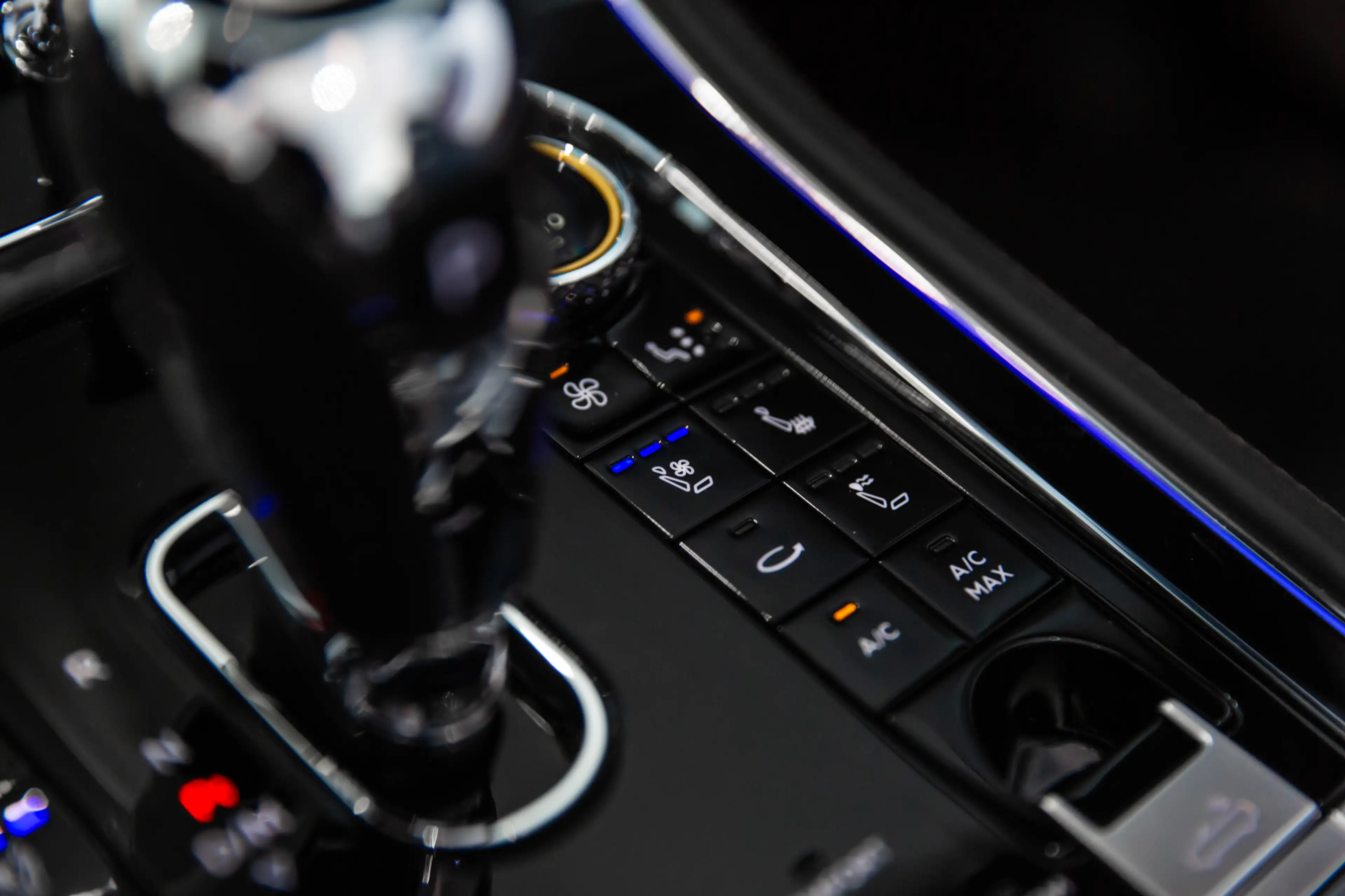 Bentley Continental GTC 4.0 V8 First Edition — photo 43