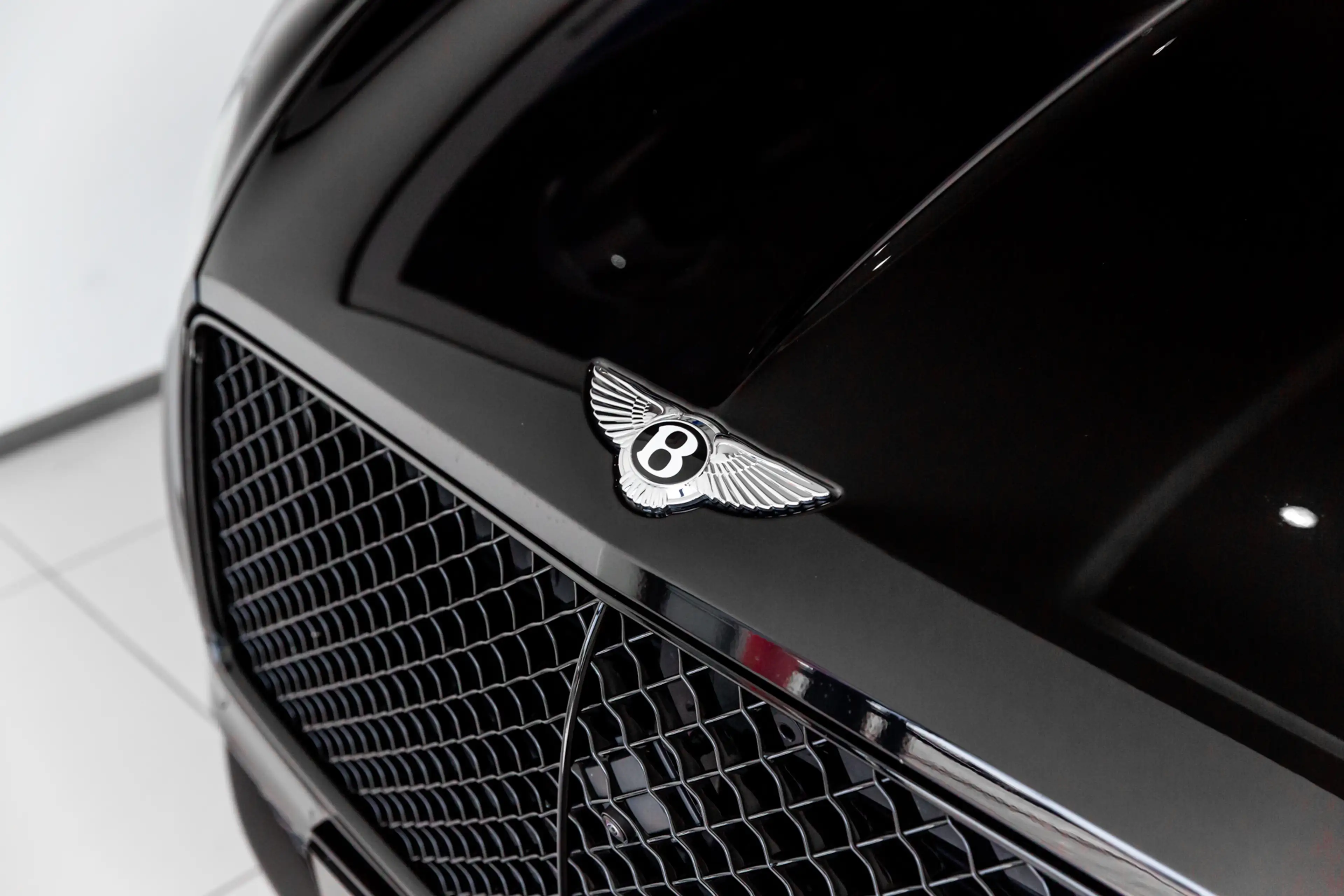 Bentley Continental GTC 4.0 V8 First Edition — photo 13