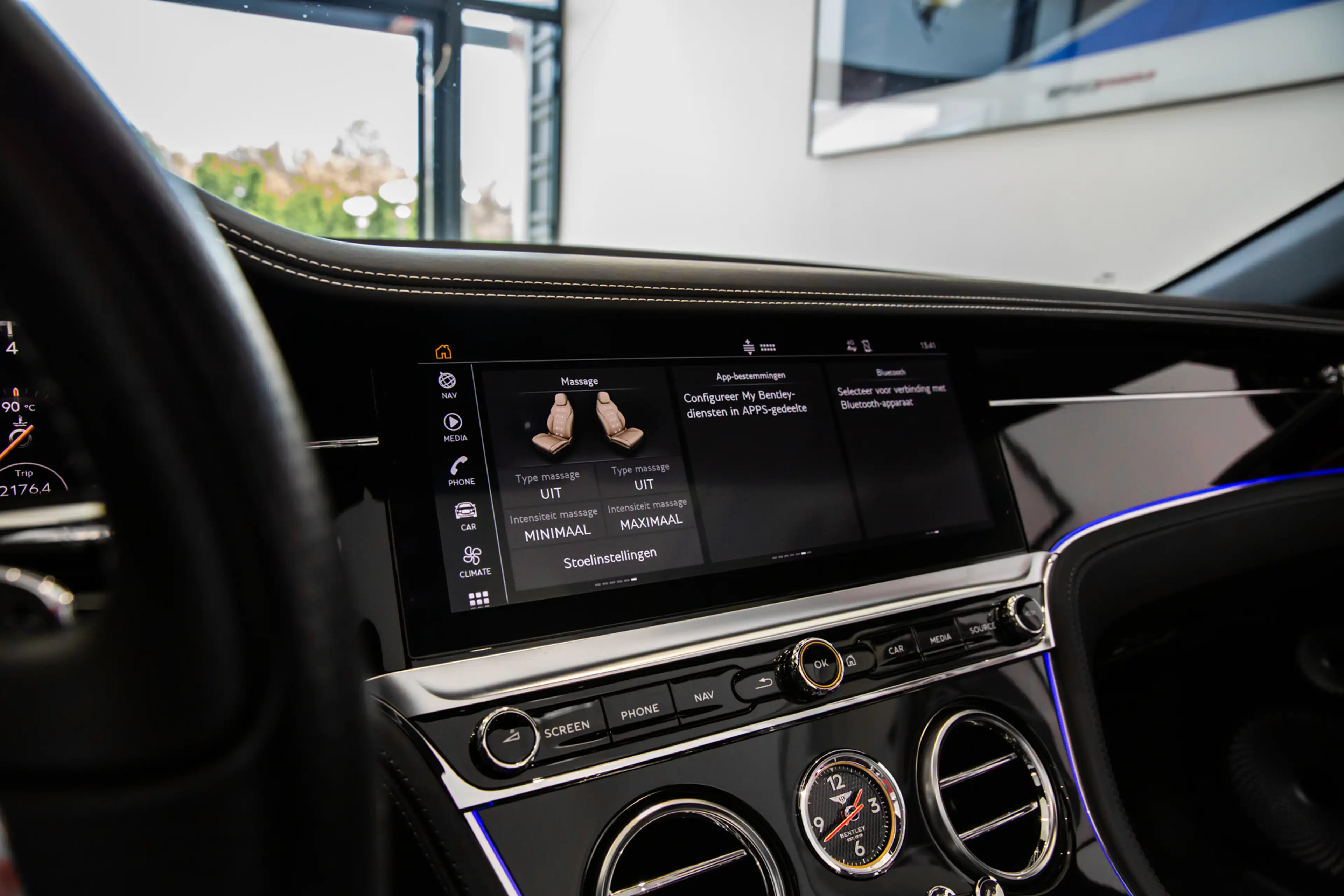 Bentley Continental GTC 4.0 V8 First Edition — photo 40