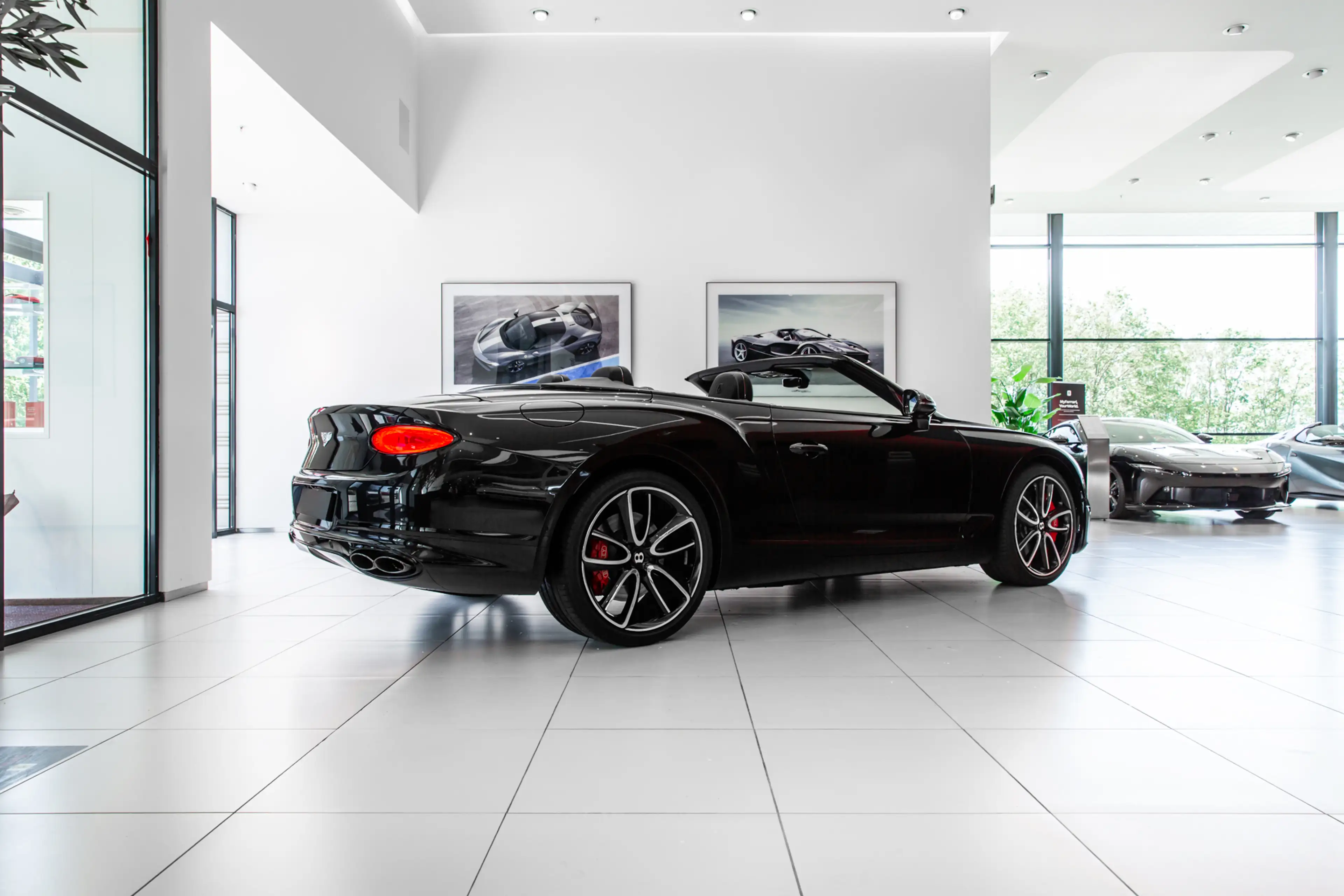 Bentley Continental GTC 4.0 V8 First Edition — photo 4