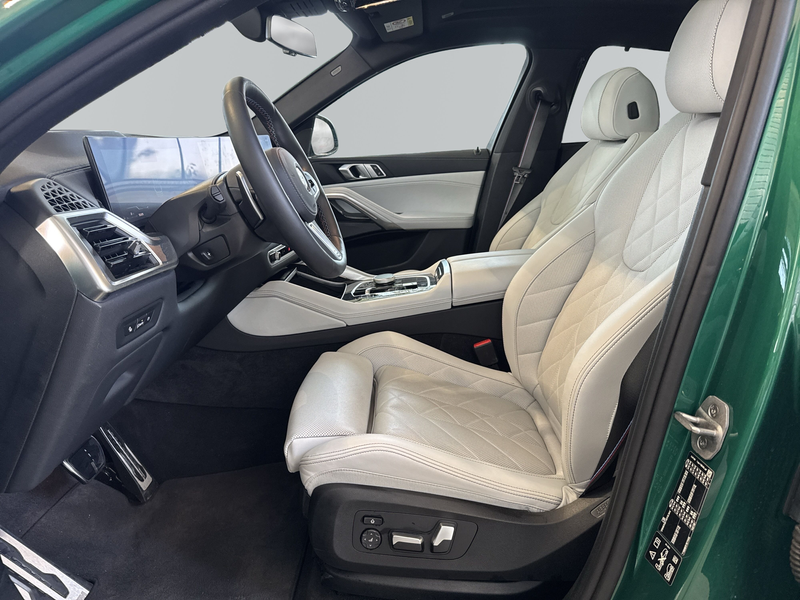 BMW X6 M60i xDrive — photo 8
