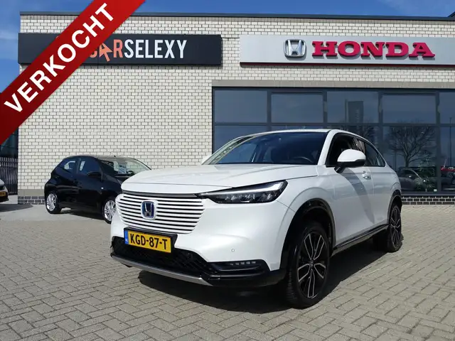 Honda HR-V 1.5 i-MMD 131pk CVT Advance + 4 Seizoenenbanden
