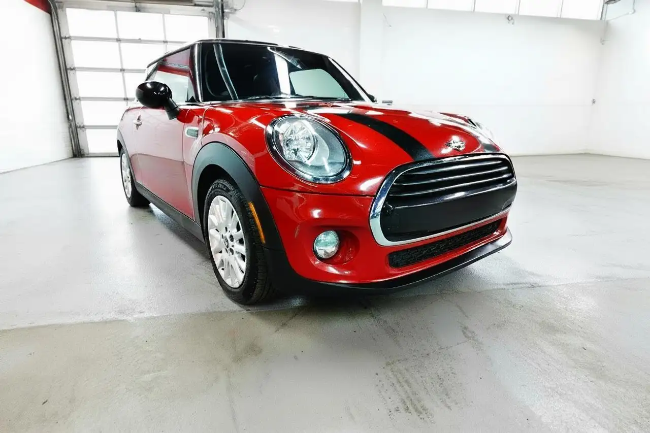 2018 MINI 3 Door