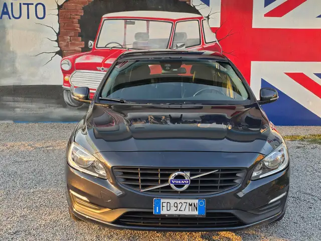 Volvo V60 V60 I 2014 2.0 d3 Kinetic geartronic