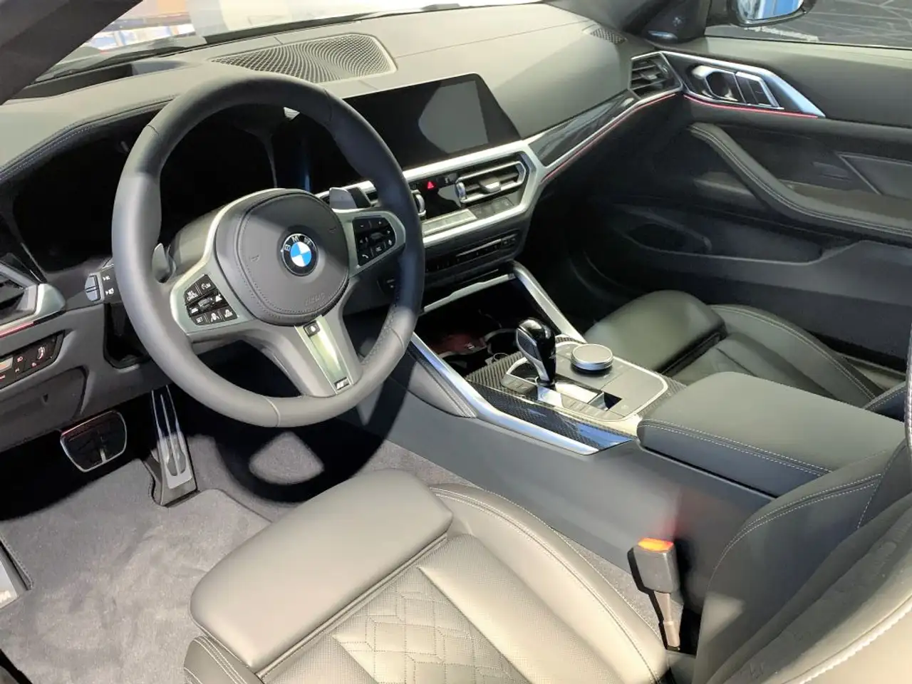 2023 BMW 440 M440i xDr. M-PRO HUD+ACC+HARM+STAND+LASER+AHK+SD, photograph 3