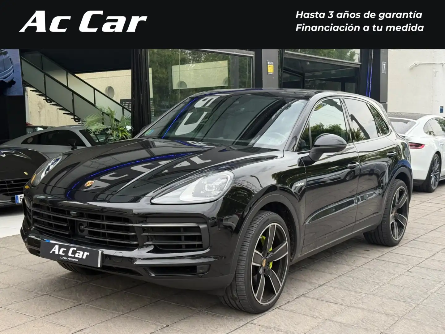Porsche Cayenne E-Hybrid Aut. Negro - 2