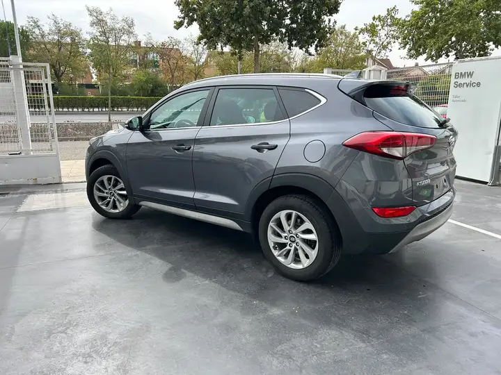 Hyundai Tucson 2.0 CRDI Style 4x4 Aut. 2017, foto 7