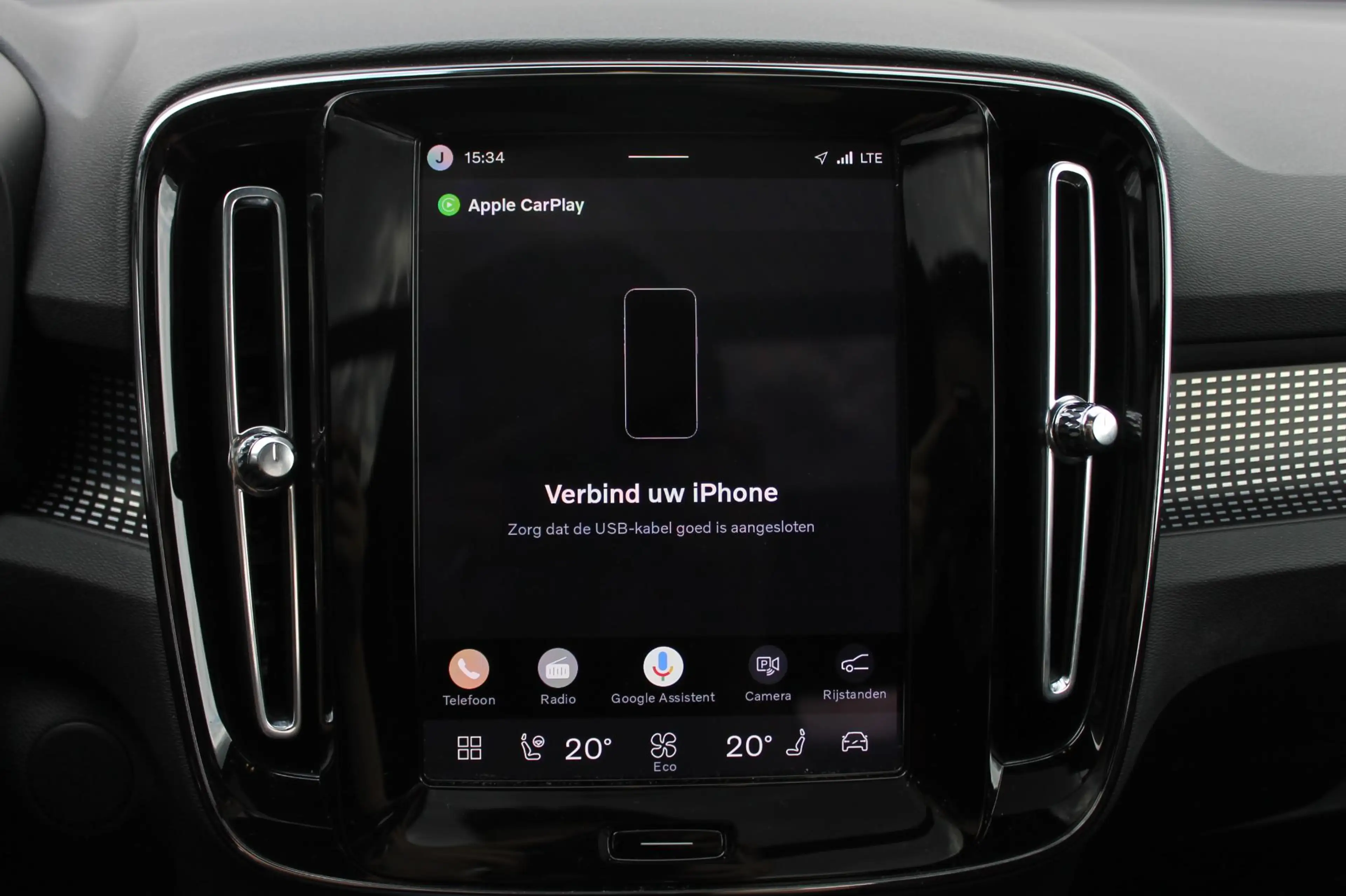 Volvo EX40 Single Motor Extended Range Plus Black Ed. 82 kWh — photo 41