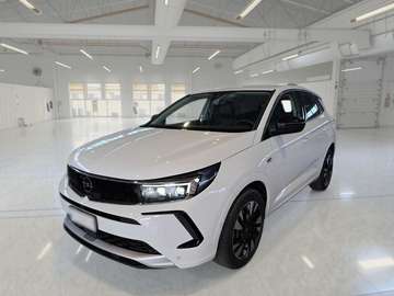 1.5 130 CV AT8 BUSINESS ELEGANCE SUV