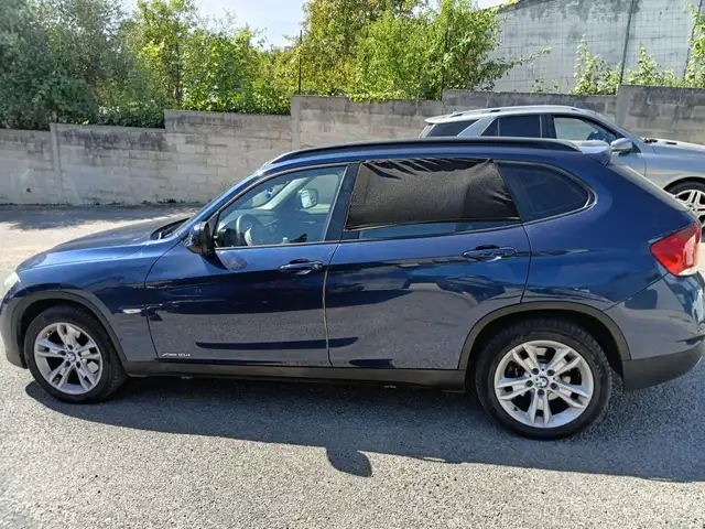 BMW X1 view 5