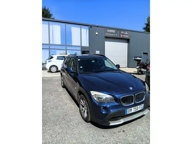 BMW X1 view 3