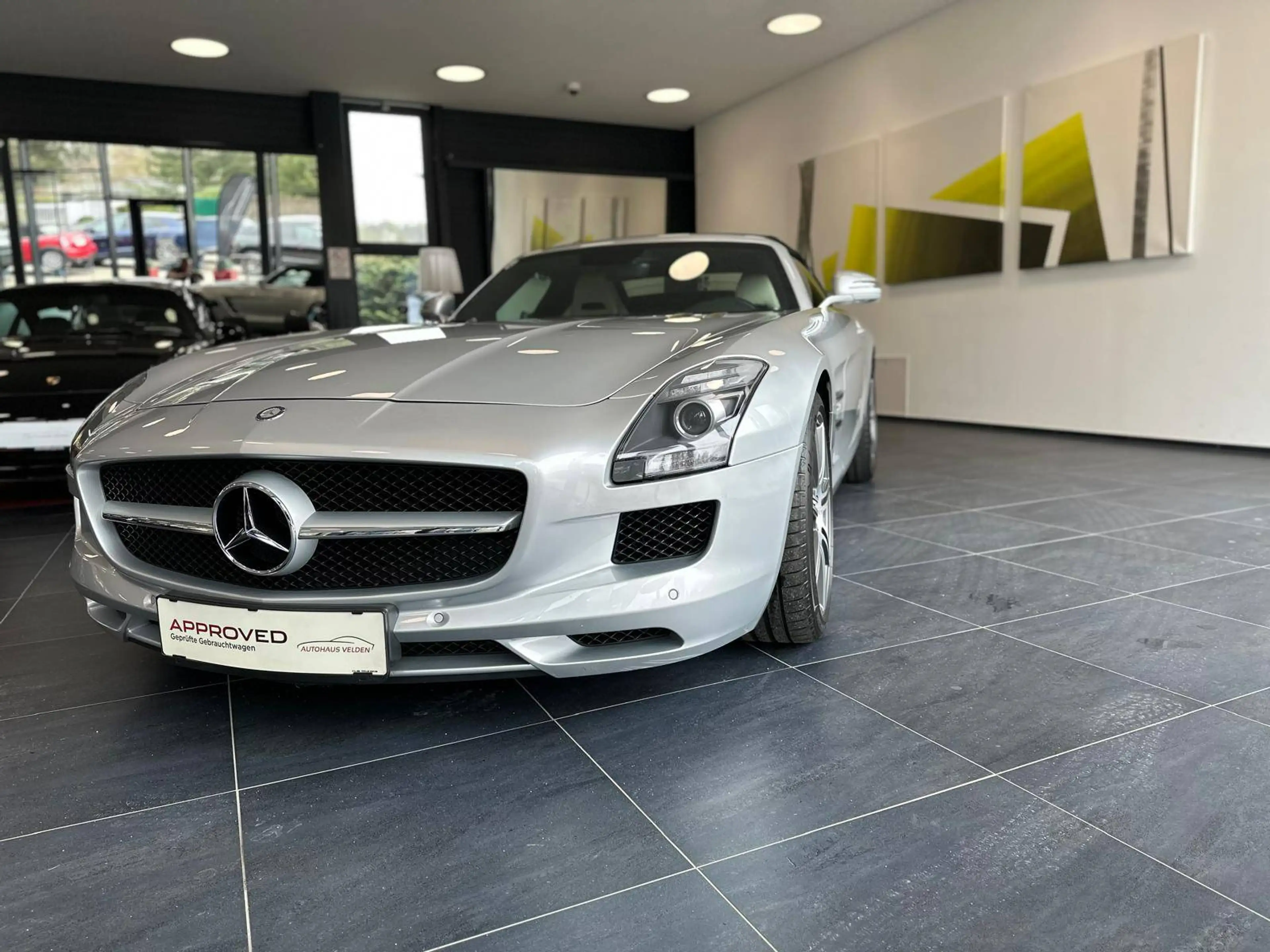 Mercedes-Benz SLS Roadster — photo 7