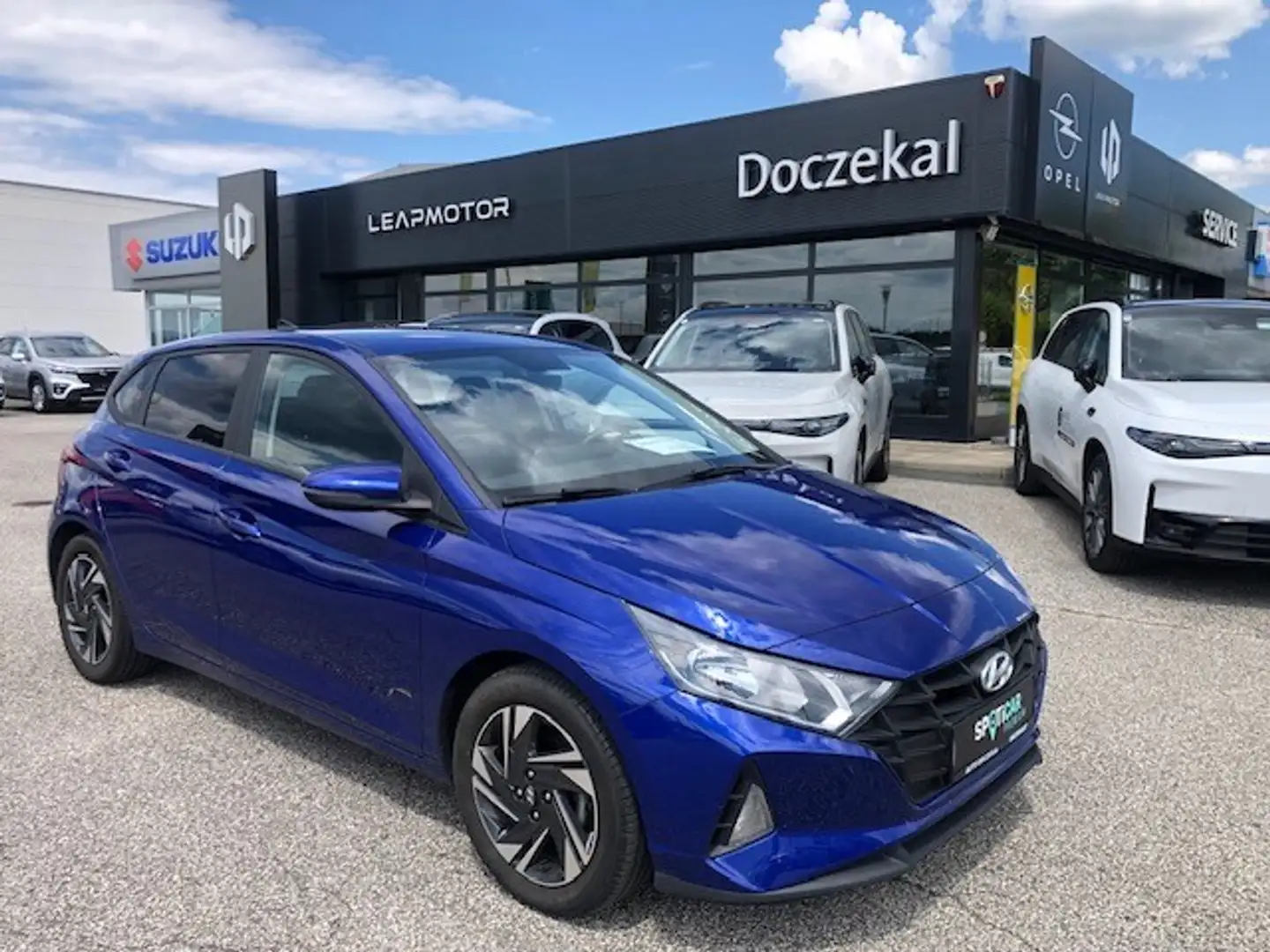 Hyundai i20 1,2 MPI chic Blau - 1