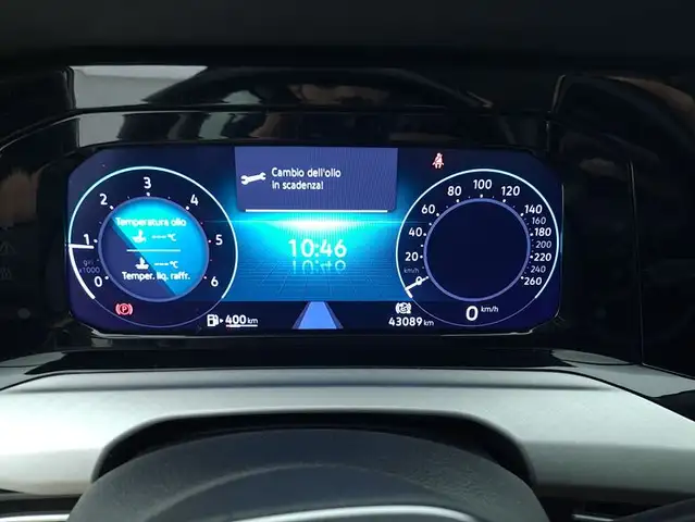 Volkswagen Golf view 12