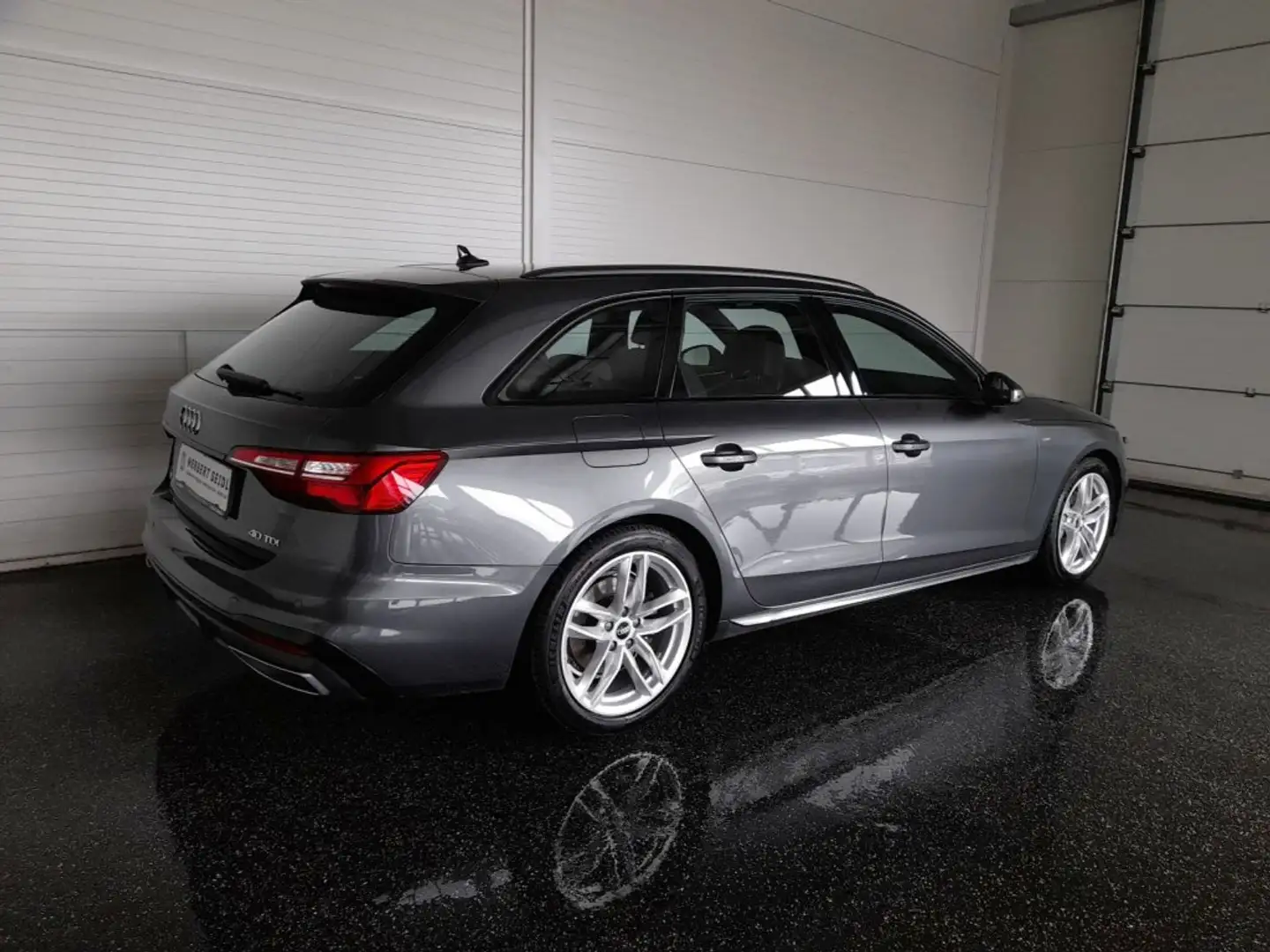 Audi A4 Avant "S-LINE BLACK" QUATTRO 40 TDI S-tr *18 ZOLL / SPORTFAHRWERK / MEMORY LEDERSITZE / VOLL-LED MIT FLA / ASS PAKET TOUR Grau - 2