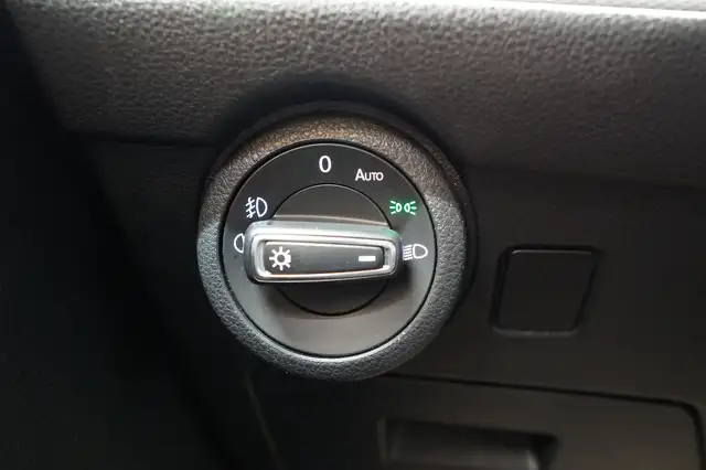 Volkswagen T6.1 Multivan 2,0 TDI DSG G.Six "LED*AHK*R-KAM*VIRTUAL" Ansicht 29