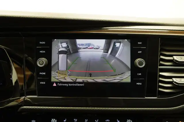 Volkswagen T6.1 Multivan 2,0 TDI DSG G.Six "LED*AHK*R-KAM*VIRTUAL" Ansicht 31