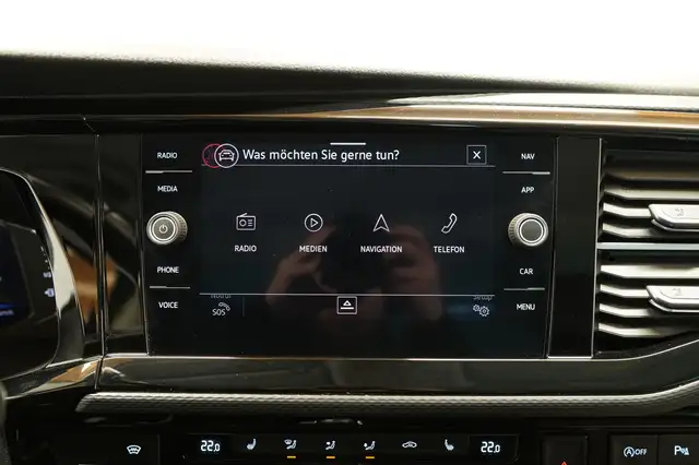 Volkswagen T6.1 Multivan 2,0 TDI DSG G.Six "LED*AHK*R-KAM*VIRTUAL" Ansicht 34