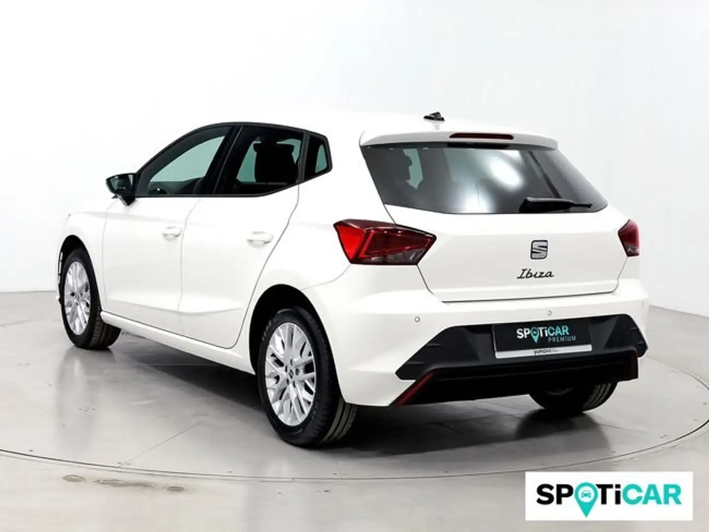 SEAT Ibiza 1.0 MPI 59kW (80CV) Start&Stop Style+ Blanco - 2