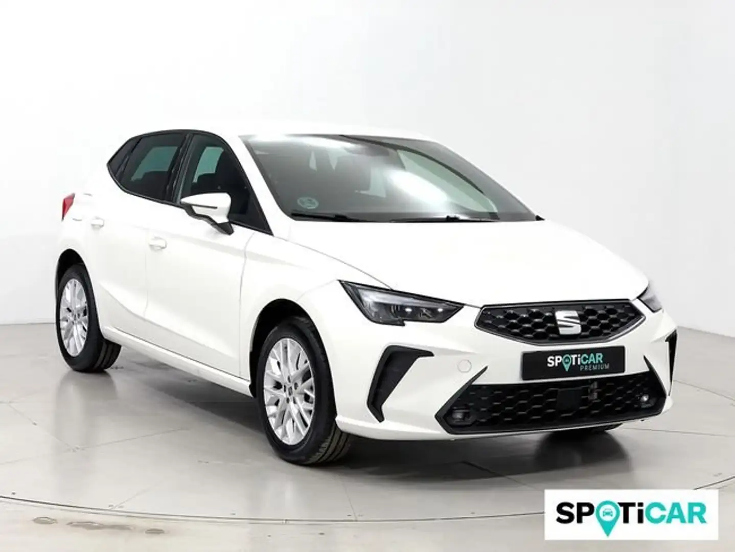 SEAT Ibiza 1.0 MPI 59kW (80CV) Start&Stop Style+ Blanco - 1