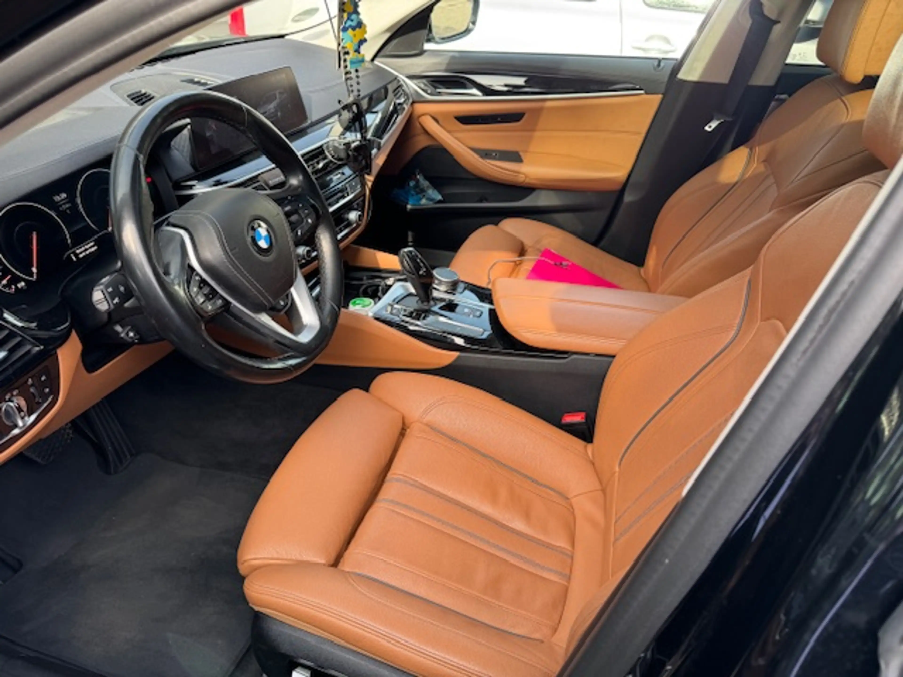 BMW 530 5er Touring Diesel 530d xDrive Touring Aut. Luxury Line — photo 3