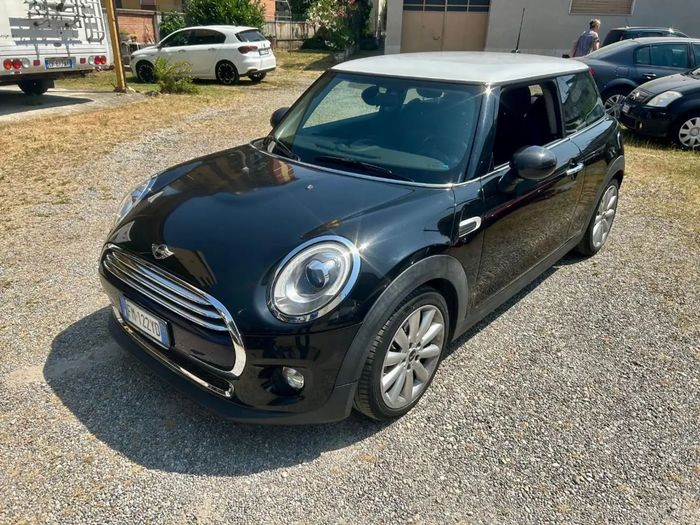 MINI Cooper 1.5 Cooper Hype Automatica Nero - 1
