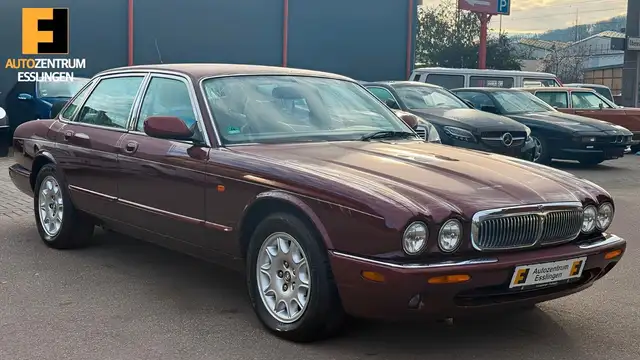 Jaguar XJ Executive 3.2