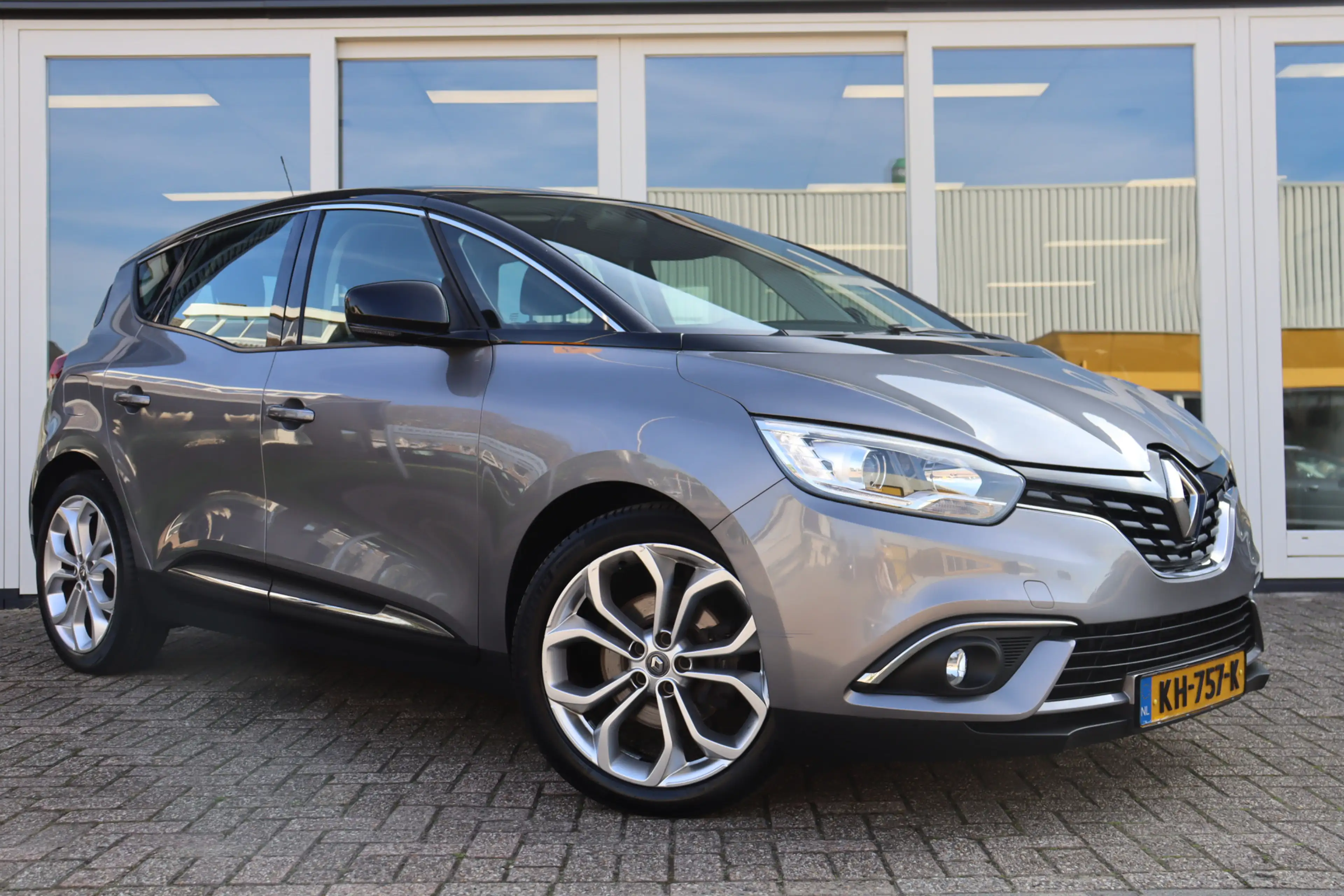 Renault Scenic 1.2 TCe Zen, Climate, Cruise, Navigatie, Prijs Is — photo 3