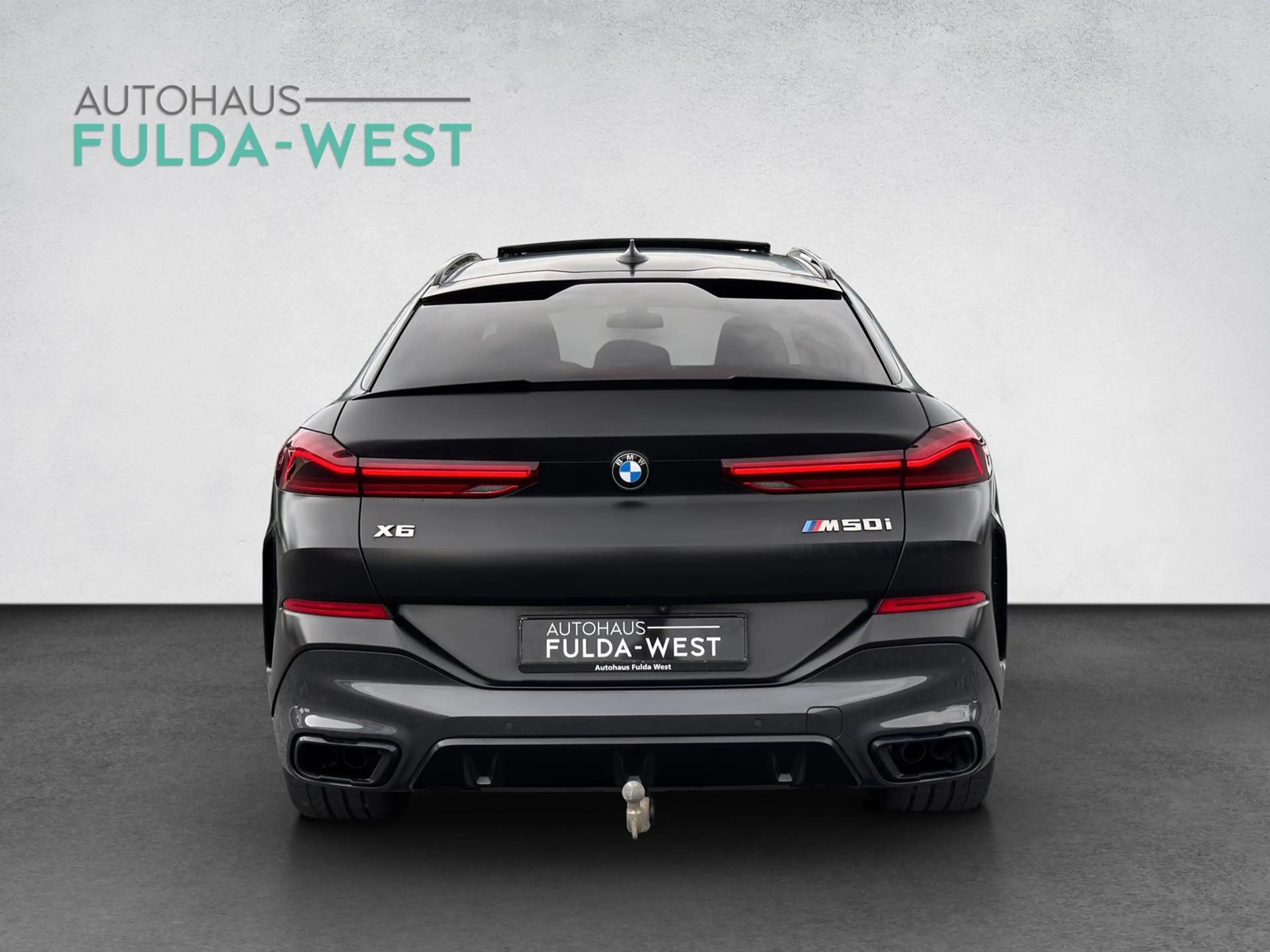 BMW X6 M50i Black Vermilion FrozenBlack Laser B&W — photo 7