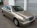 Mercedes-Benz E 240 Elegance Aut. - thumbnail 1