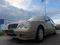 Mercedes-Benz E 240 Elegance Aut. - thumbnail 3