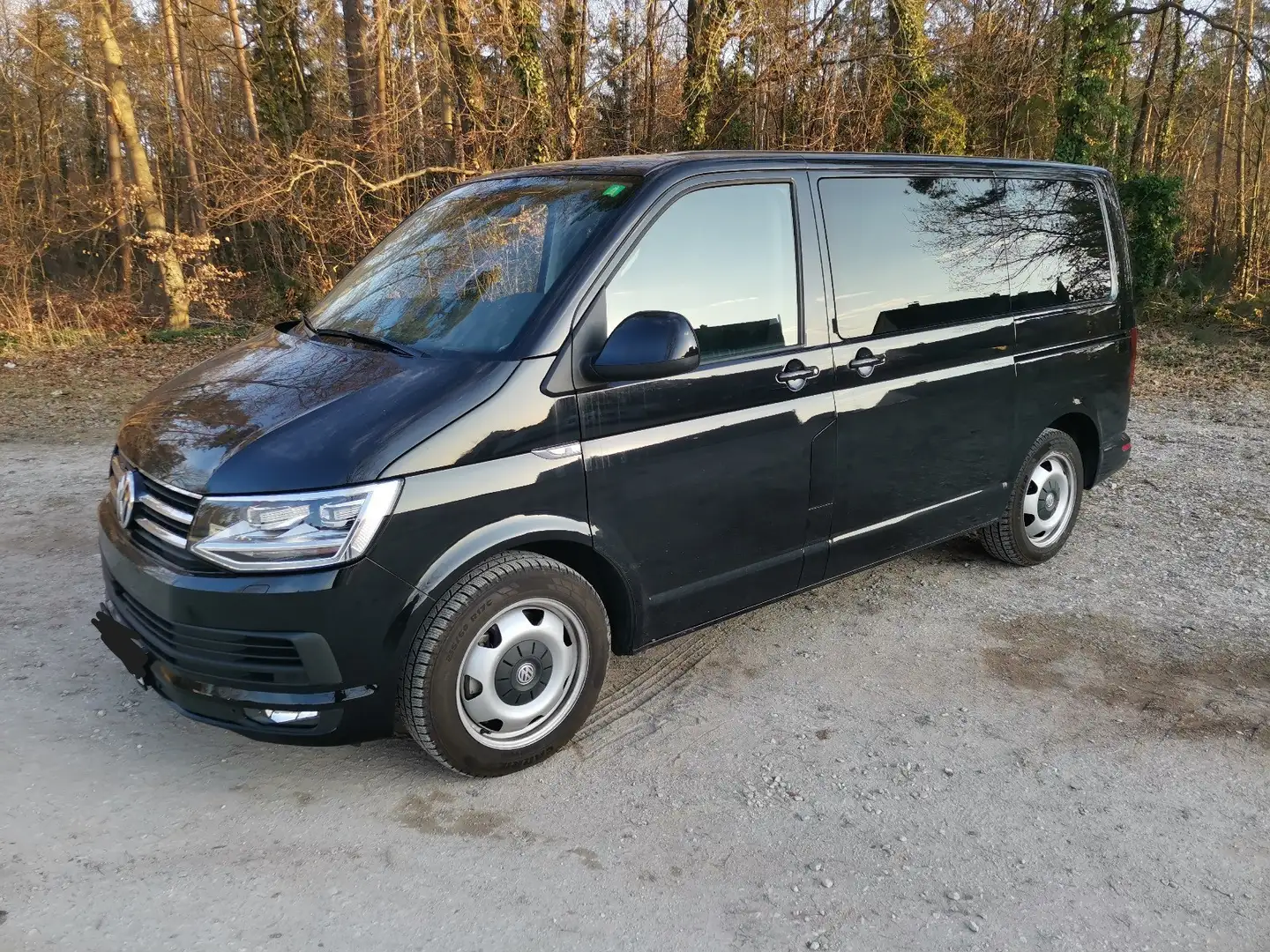 Volkswagen T6 Multivan Multivan Comfortline Schwarz - 2