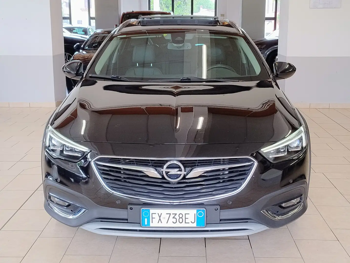 Opel Insignia 2.0 CDTI COUNTRY TOURER S&S AT8 Noir - 2
