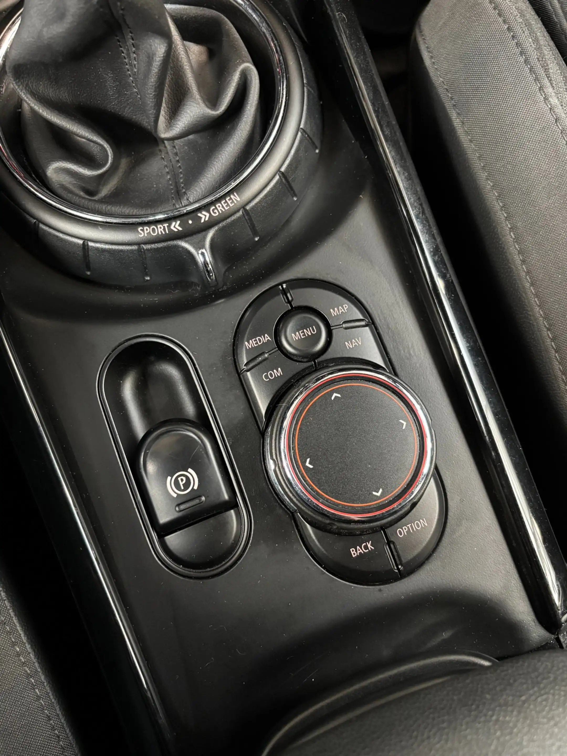 MINI Cooper Clubman Mini 1.5 Chili Serious Business Navi/Airco/Stoelve — photo 15