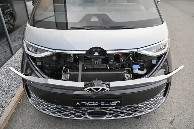 Volkswagen Id. Buzz view 7