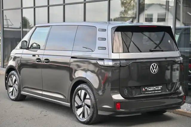 Volkswagen Id. Buzz view 5