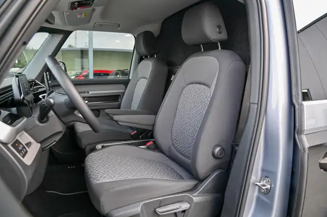 Volkswagen Id. Buzz view 15