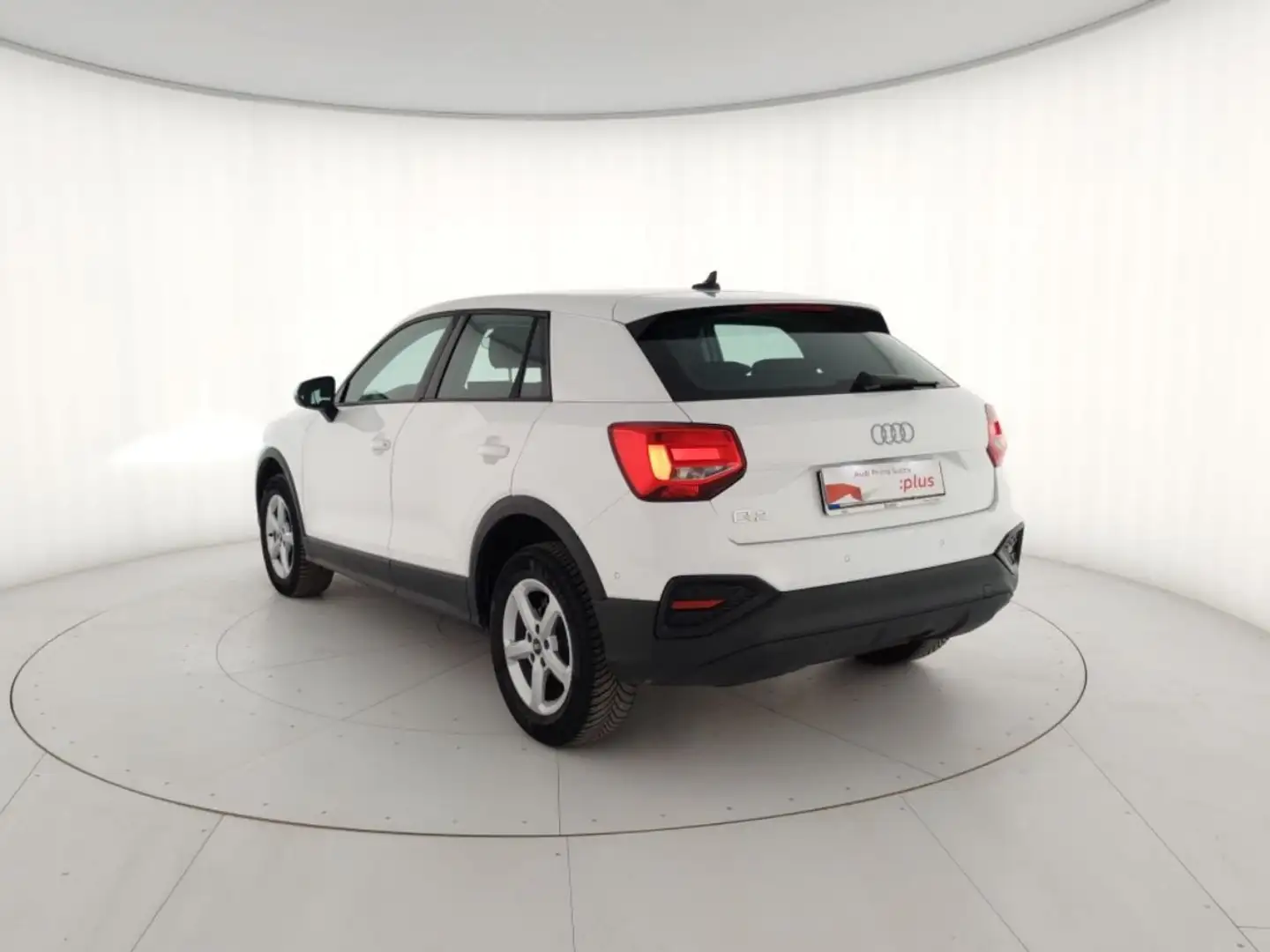 Audi Q2 Q2 35 TFSI Business Weiß - 2