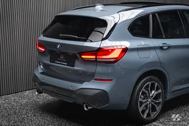 BMW X1 view 10
