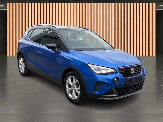 SEAT Arona view 4