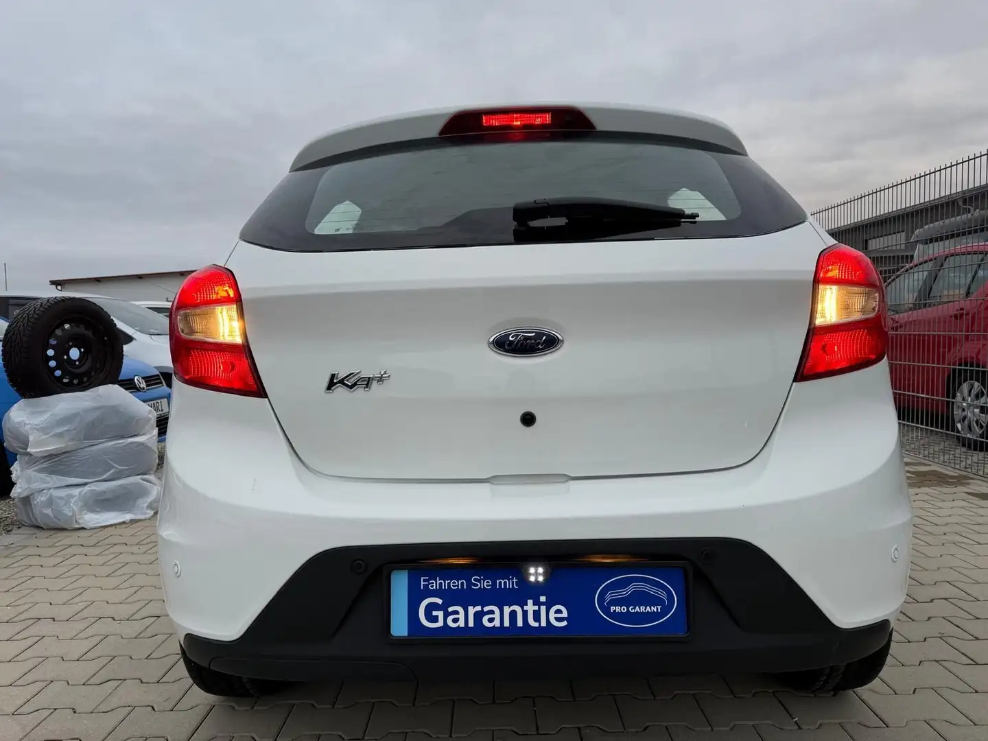 Ford Ka/Ka+ KA+ Kamera*MFL*BT* Weiß - 2