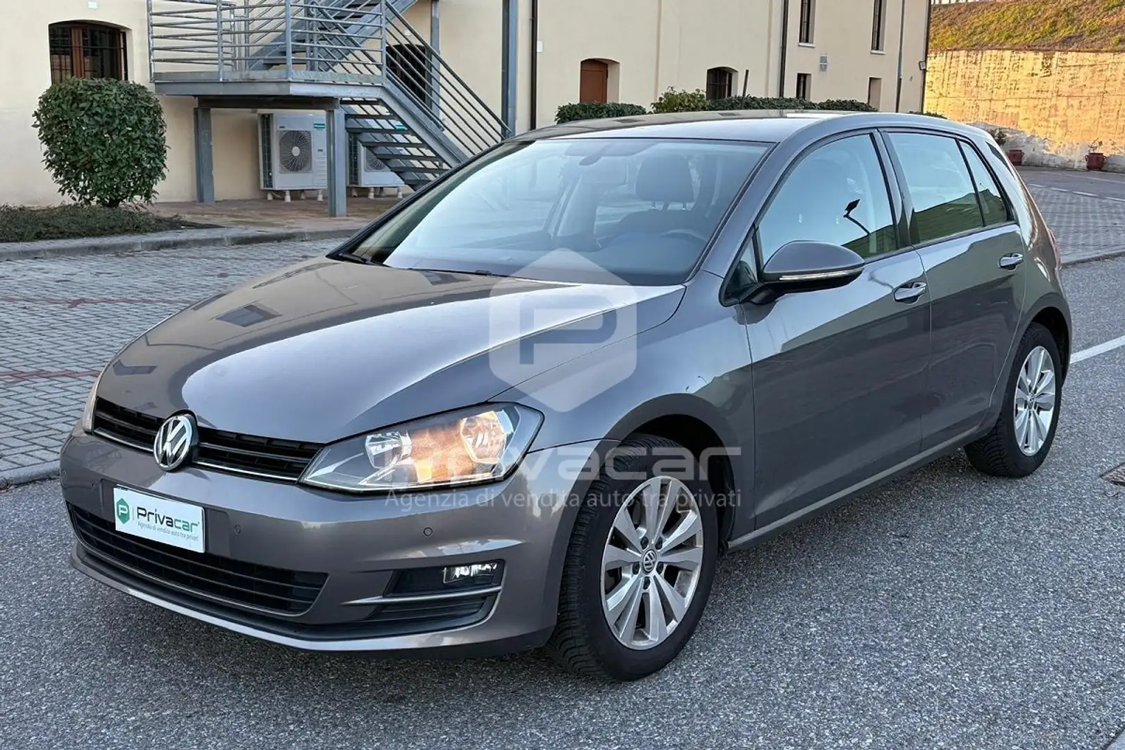 Volkswagen Golf Golf 1.6 TDI 110 CV 5p. Business BlueMotion Technology Argent - 1